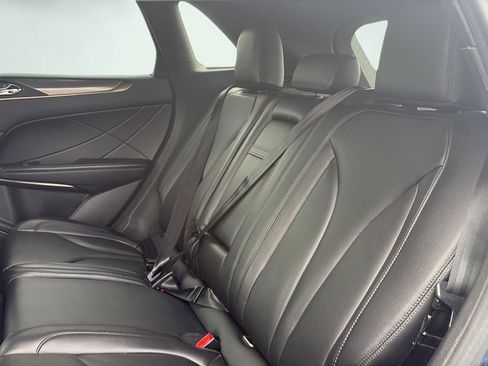 Used 2018 Lincoln MKC Premiere image 20