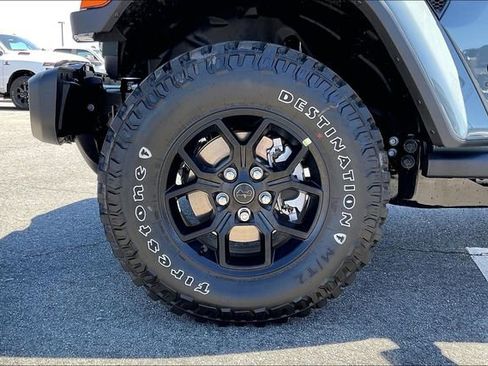 New 2026 Jeep Gladiator Willys image 10