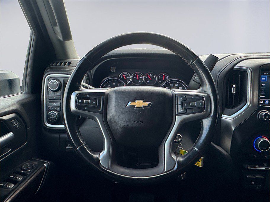 Used 2023 Chevrolet Silverado 2500 LT AWD/4WD image 11