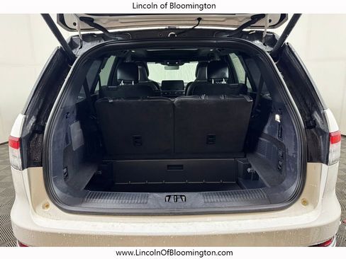 Certified 2025 Lincoln Aviator Black Label image 59
