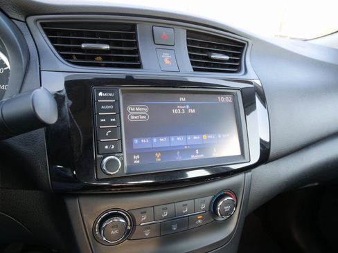 Used 2019 Nissan Sentra S image 25