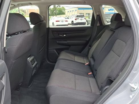 Used 2023 Honda CR-V EX image 10