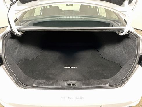 Used 2022 Nissan Sentra SV FWD image 27