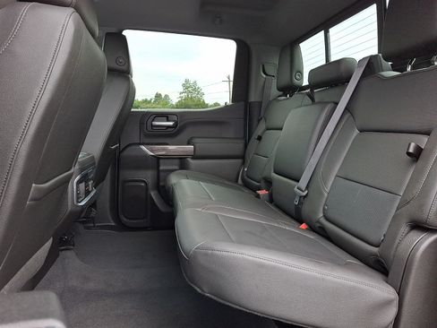 Used 2019 Chevrolet Silverado 1500 LTZ w/ LTZ Premium Package AWD/4WD image 10