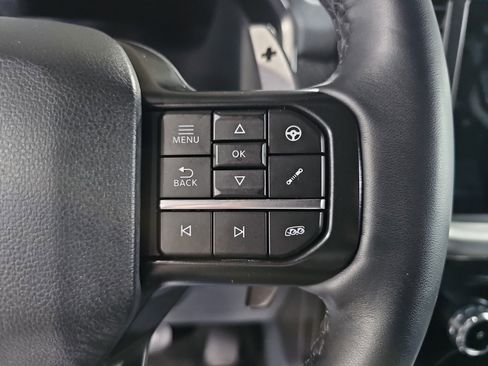 Used 2023 Ford F150 Raptor w/ Raptor Carbon Fiber Package image 18