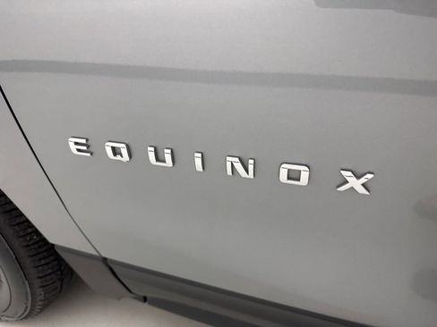 Used 2023 Chevrolet Equinox LT image 21
