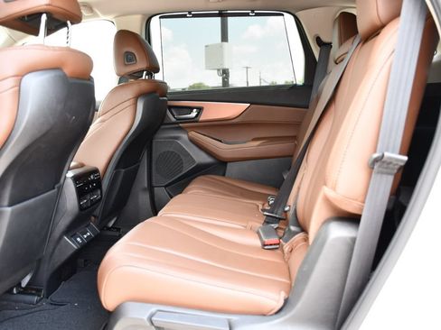 Certified 2023 Acura MDX SH-AWD w/ Technology Package image 16