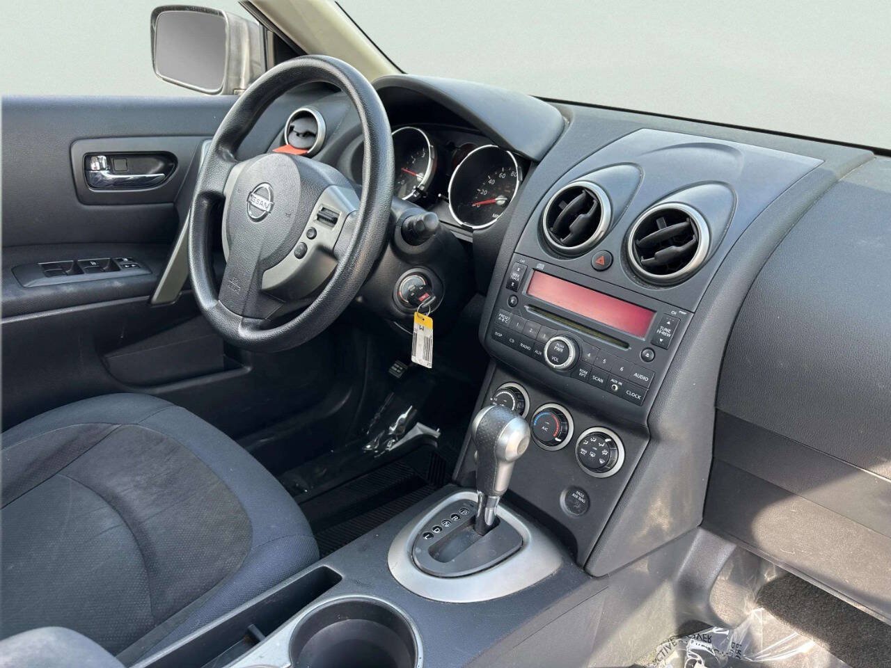 Used 2010 Nissan Rogue S FWD image 21