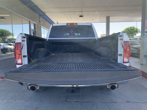 Used 2019 RAM 1500 Big Horn AWD/4WD image 15