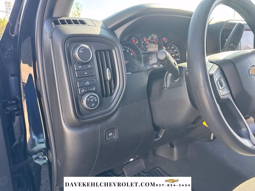 Used 2021 Chevrolet Silverado 2500 Custom w/ Custom Value Package AWD/4WD image 11