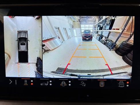 Used 2024 GMC Sierra 2500 Denali Ultimate AWD/4WD image 21