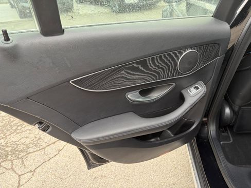 Used 2016 Mercedes-Benz C 300 Sedan w/ Multimedia Package image 11