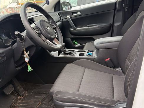 Used 2020 Kia Sportage LX FWD image 15