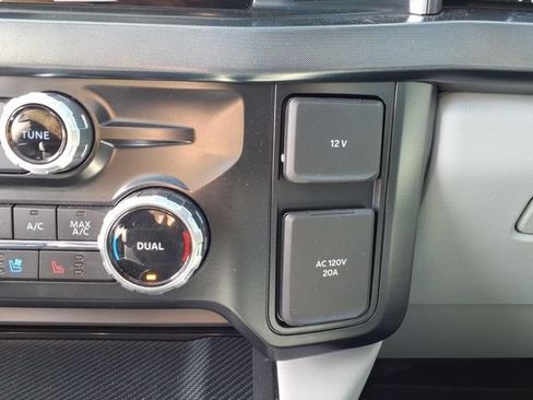 Used 2024 Ford F450 Limited w/ FX4 Off-Road Package AWD/4WD image 34