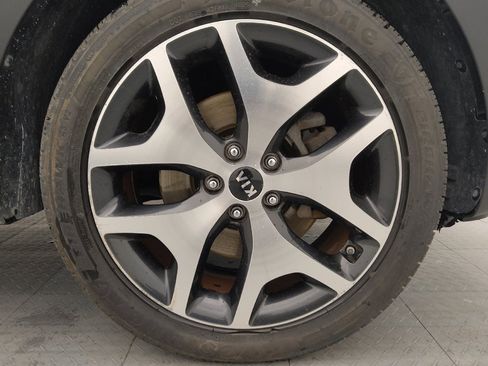 Used 2017 Kia Sportage SX image 31