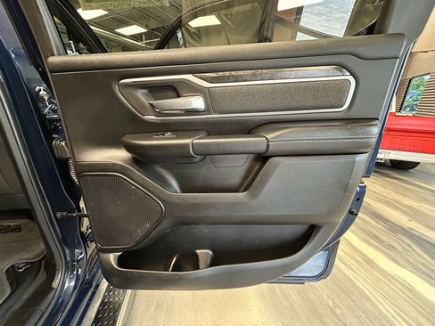 Used 2020 RAM 1500 Big Horn AWD/4WD image 38