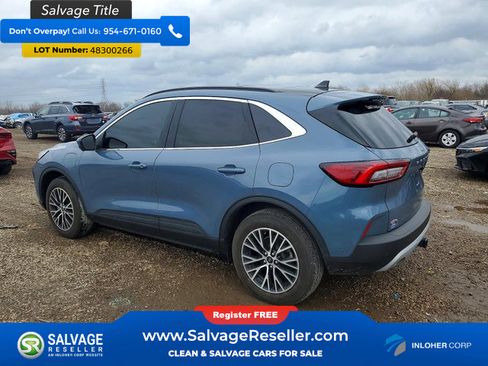 Used 2023 Ford Escape SE w/ PHEV Premium Package image 3