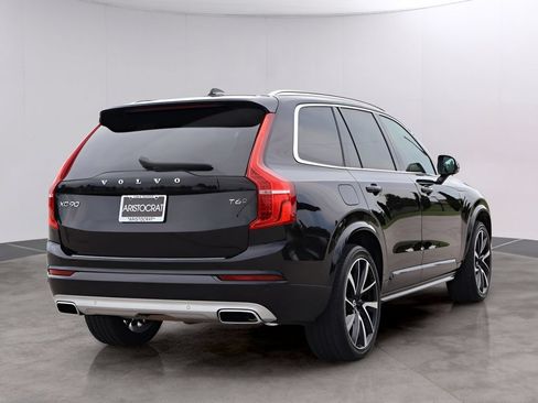 Used 2021 Volvo XC90 T6 Momentum w/ Protection Package Premier AWD/4WD image 7