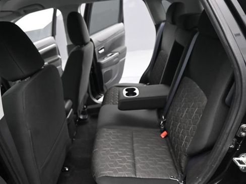 Used 2025 Mitsubishi Outlander Sport ES AWD/4WD image 11