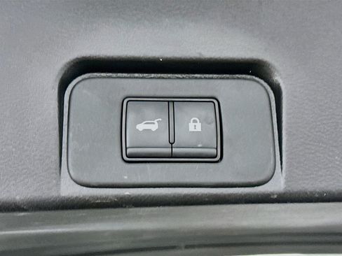 Used 2023 Nissan Rogue SL w/ SL Premium Package AWD/4WD image 32