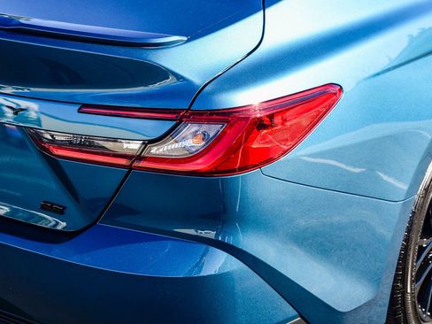 Used 2026 Toyota Camry SE image 8