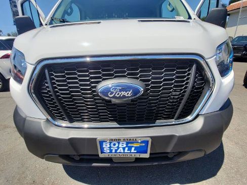 Used 2025 Ford Transit 250 Low Roof w/ Exterior Upgrade Package RWD image 27