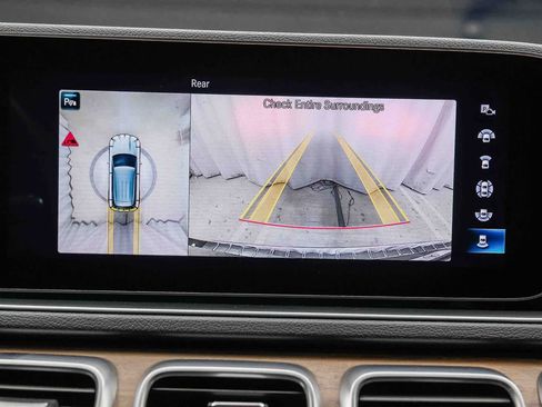 Used 2021 Mercedes-Benz GLE 350 image 25