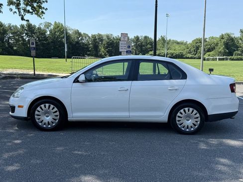 Used 2009 Volkswagen Jetta S FWD image 10