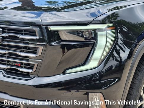 New 2026 GMC Acadia AT4 w/ Luxury Package AWD/4WD image 6