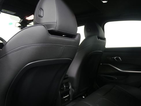 New 2026 BMW 330i Sedan w/ M Sport Package image 16