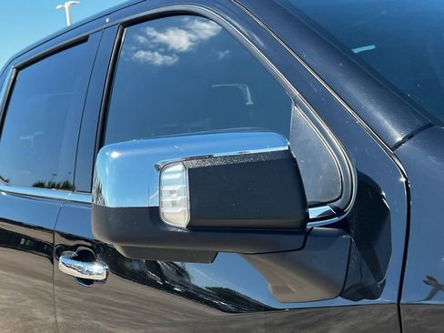 Used 2024 Chevrolet Silverado 1500 LTZ image 7