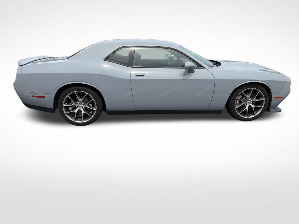 Used 2022 Dodge Challenger GT RWD image 6
