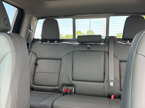 New 2026 GMC Sierra 1500 Elevation w/ Elevation Premium Package AWD/4WD image 18