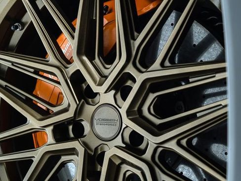 Used 2020 Lamborghini Urus image 5