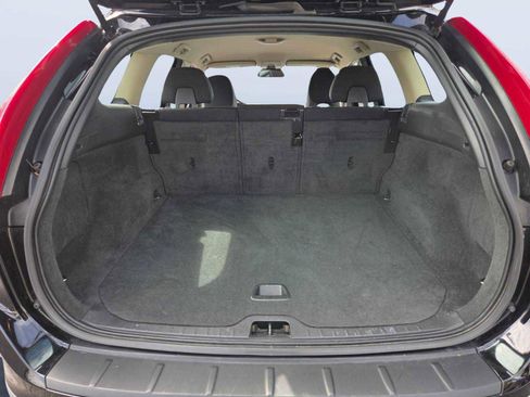Used 2011 Volvo XC60 3.2 AWD/4WD image 14