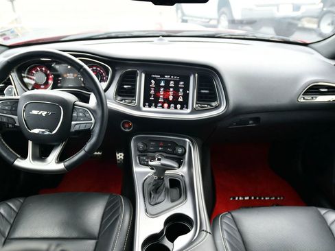 Used 2016 Dodge Challenger SRT Hellcat image 36