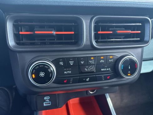 Used 2023 Ford Maverick XLT w/ XLT Luxury Package FWD image 31