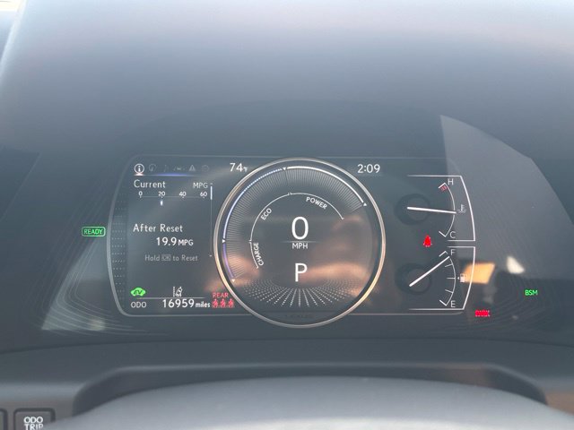 Used 2024 Lexus ES 300h w/ Premium Package FWD image 13