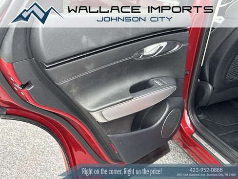 Used 2023 Genesis GV70 2.5T w/ Select Package AWD/4WD image 35