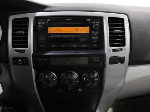 Used 2007 Toyota 4Runner SR5 RWD image 16