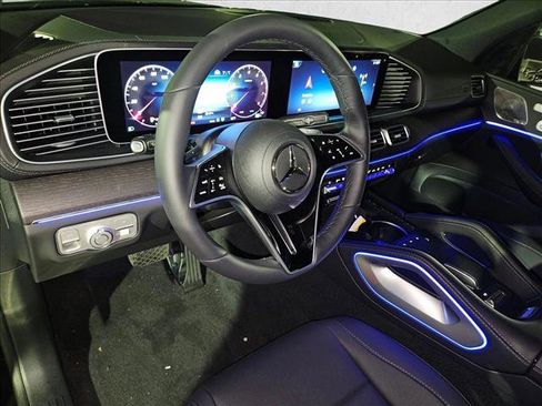 Used 2025 Mercedes-Benz GLS 450 GLS 450 image 3