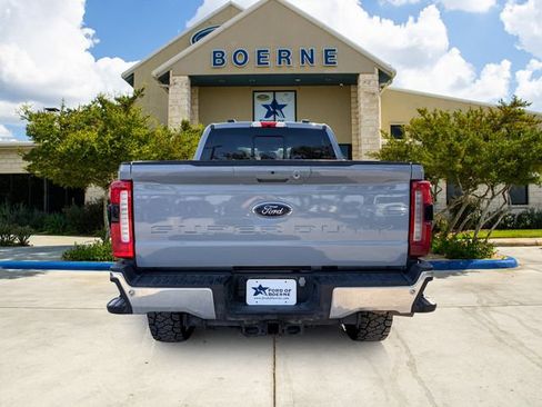 Used 2024 Ford F250 Lariat w/ Lariat Ultimate Package AWD/4WD image 4
