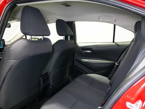 Used 2021 Toyota Corolla LE FWD image 19