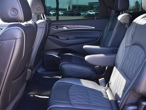Used 2023 Buick Enclave Avenir w/ Avenir Technology Package FWD image 15