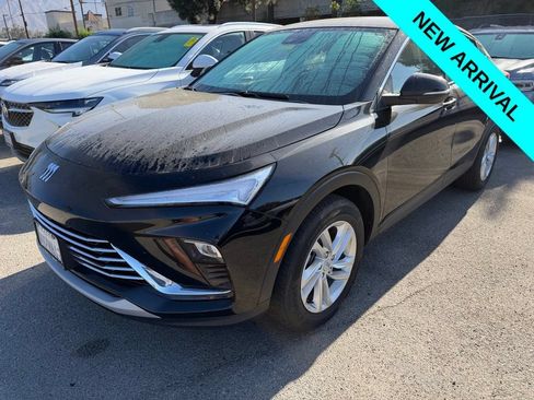 Used 2024 Buick Envista Preferred FWD image 1