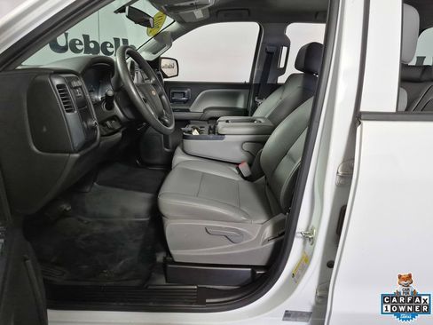 Used 2018 Chevrolet Silverado 1500 W/T w/ Trailering Package RWD image 9