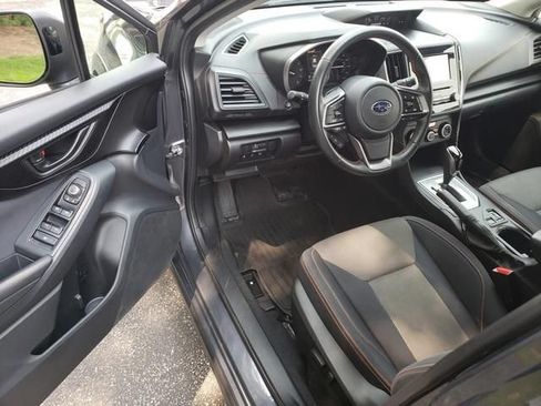 Used 2022 Subaru Crosstrek 2.0i Premium w/ Moonroof Package AWD/4WD image 10