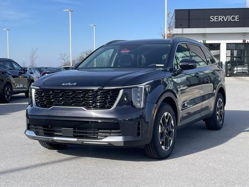 New 2026 Kia Sorento S w/ S Panoramic Sunroof Package image 3