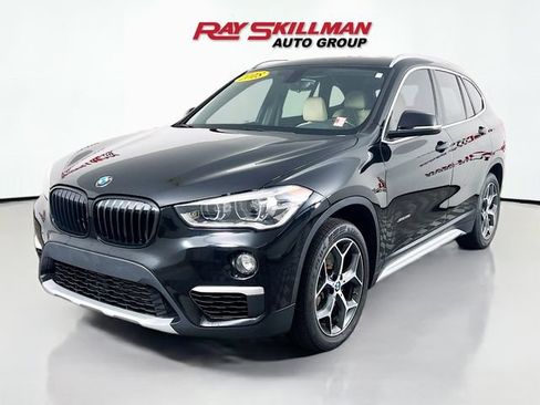 Used 2018 BMW X1 xDrive28i AWD/4WD image 3