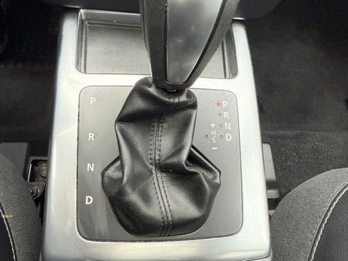 Used 2015 Land Rover LR2 AWD/4WD image 35